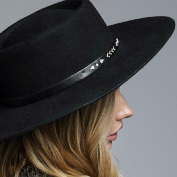Navajo Inspired Bohemian Wool Boater Hat in BLACK - Picture 13 of 16